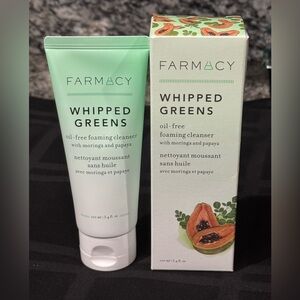 Farmacy Whipped Greens Oil-Free Foaming Cleanser